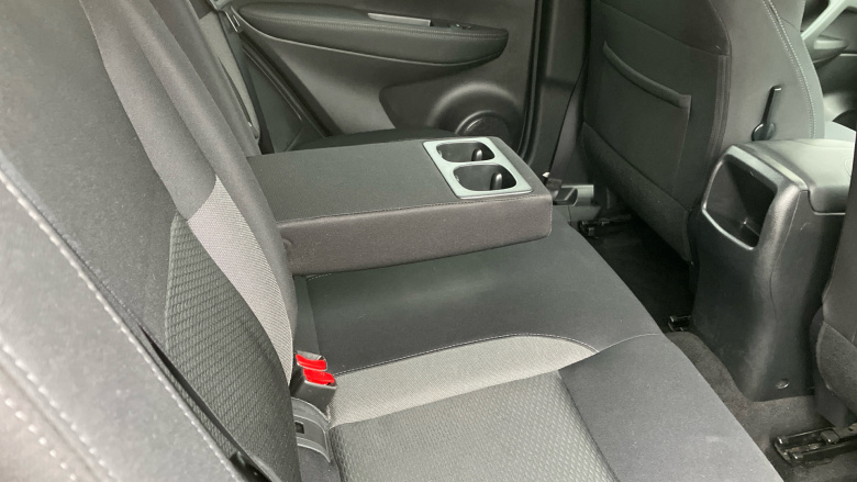 Nissan Qashqai 1.3 DiG-T 160 N-Connecta 5dr Petrol Hatchback